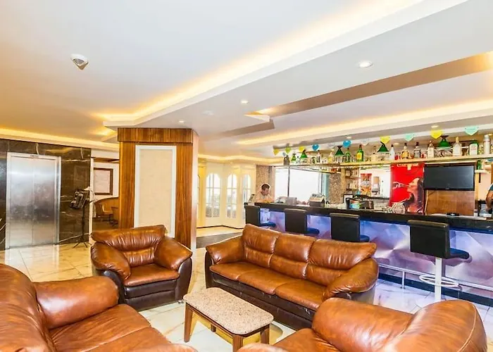 Lavinia Apart&hotel 3*