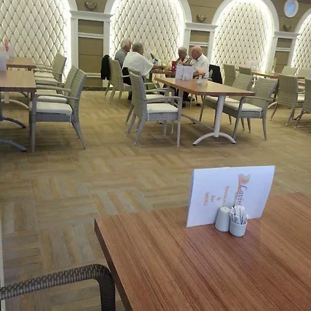 Lavinia & Lejlighedshotel 3*