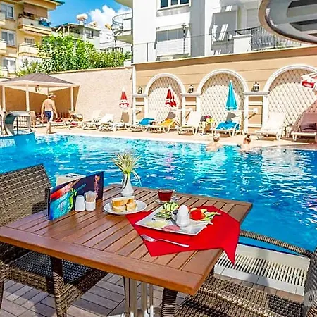 Lavinia & 3* Alanya