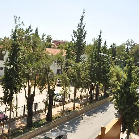 Aparthotel Lavinia & Alanya