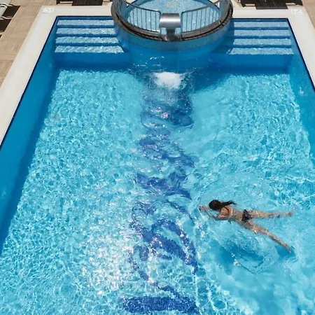 Hotel de apartamente Lavinia & Alanya