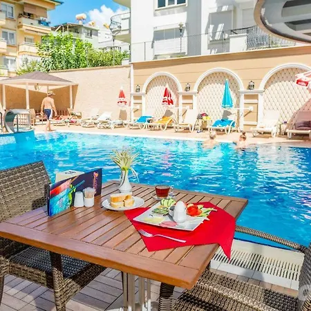 Hotel de apartamente Lavinia & 3*