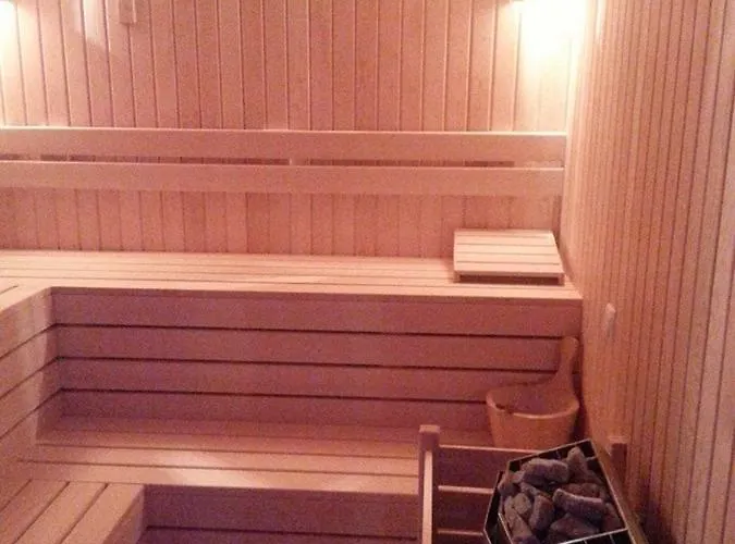 Lavinia & Apart Otel 3*